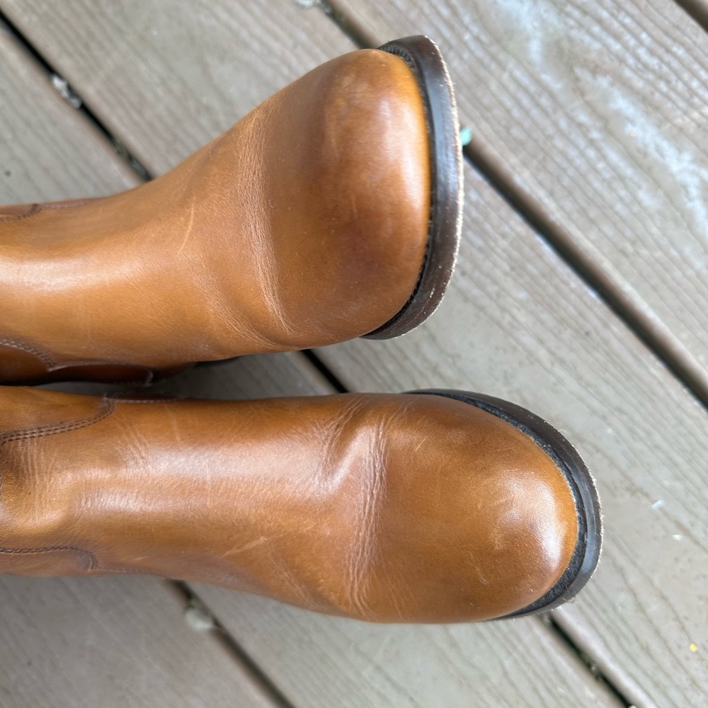 Frye Marissa Medallion Inside Zip Tall Boot. Color: Cognac. - Picture 3 of 15